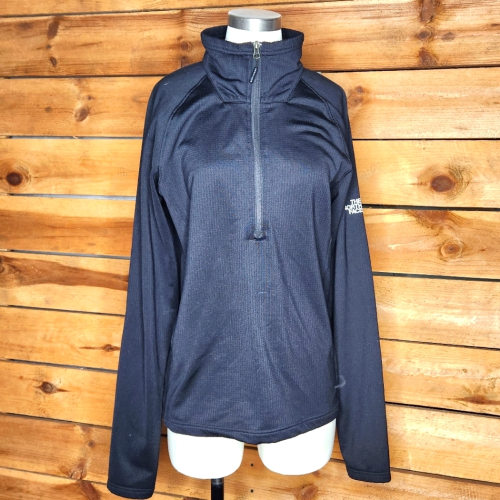🔥 The North Face zip-up sweater size S